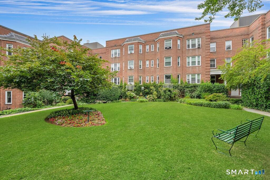 70 Strawberry Hill Avenue, 3-2c, Stamford, CT 06902 | For Sale at $299,000