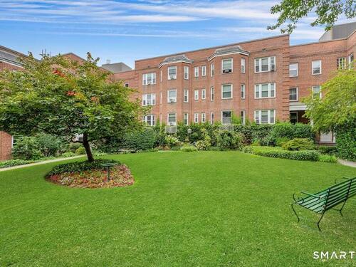  condo home for sale located at 70 Strawberry Hill Avenue, 3-2c, Stamford, CT 06902