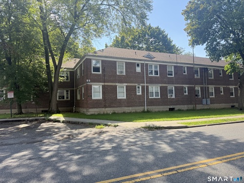  co-op home for sale located at 340 Success Avenue, building 89, apt 11, Bridgeport, CT 06610
