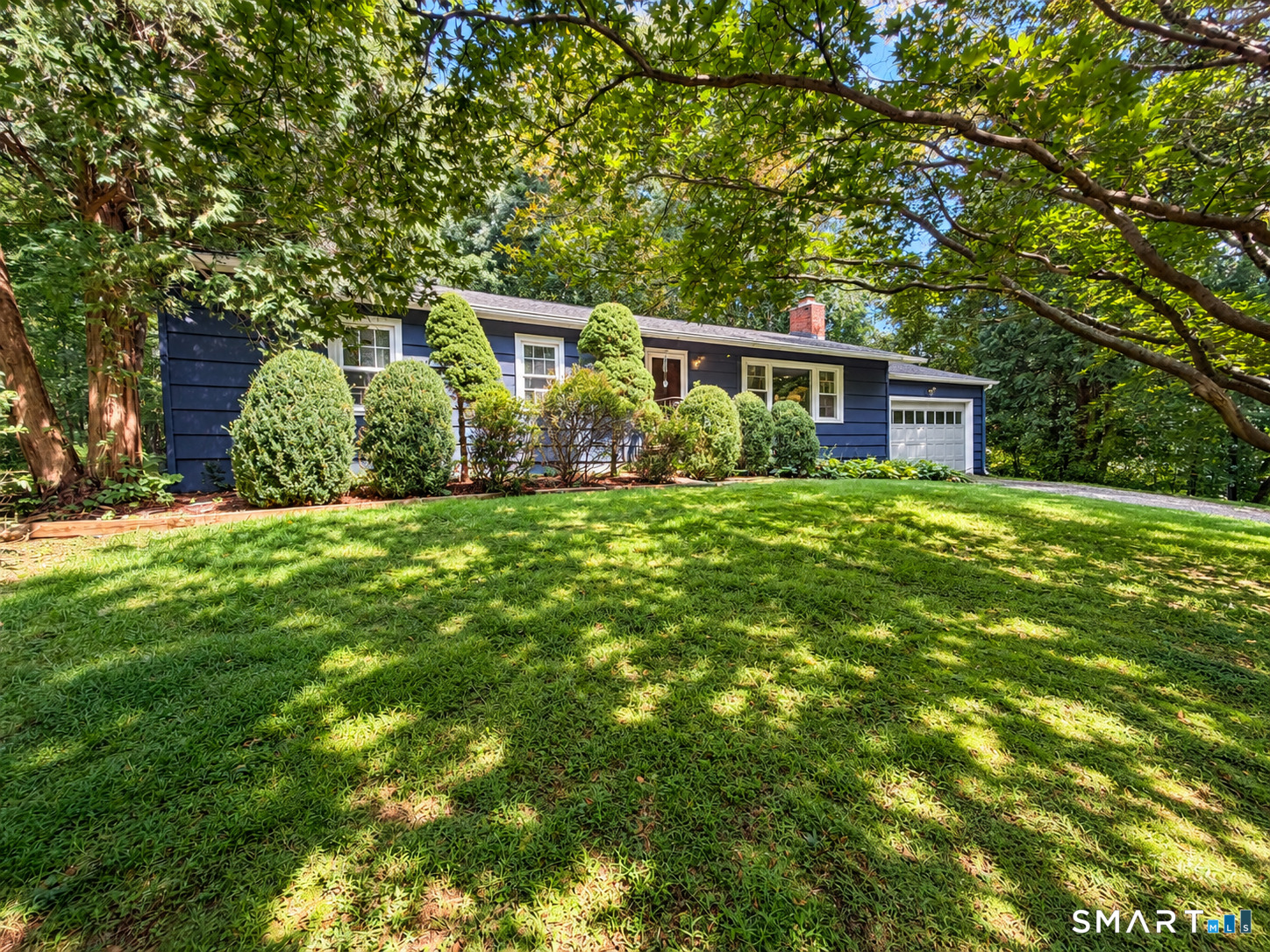 9 Joan Drive, Newtown, CT 06470 | For Sale at $425,000