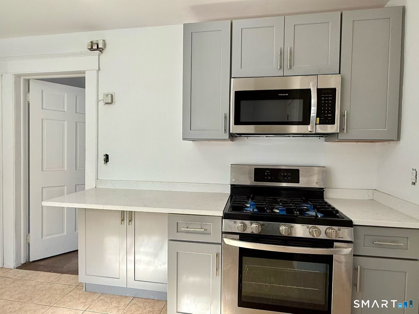 60 Stephen Street, Stamford, CT 06902 | For Sale at $788,800
