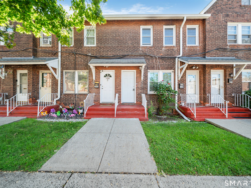  co-op home for sale located at 1040 Connecticut Avenue, Bridgeport, CT 06607