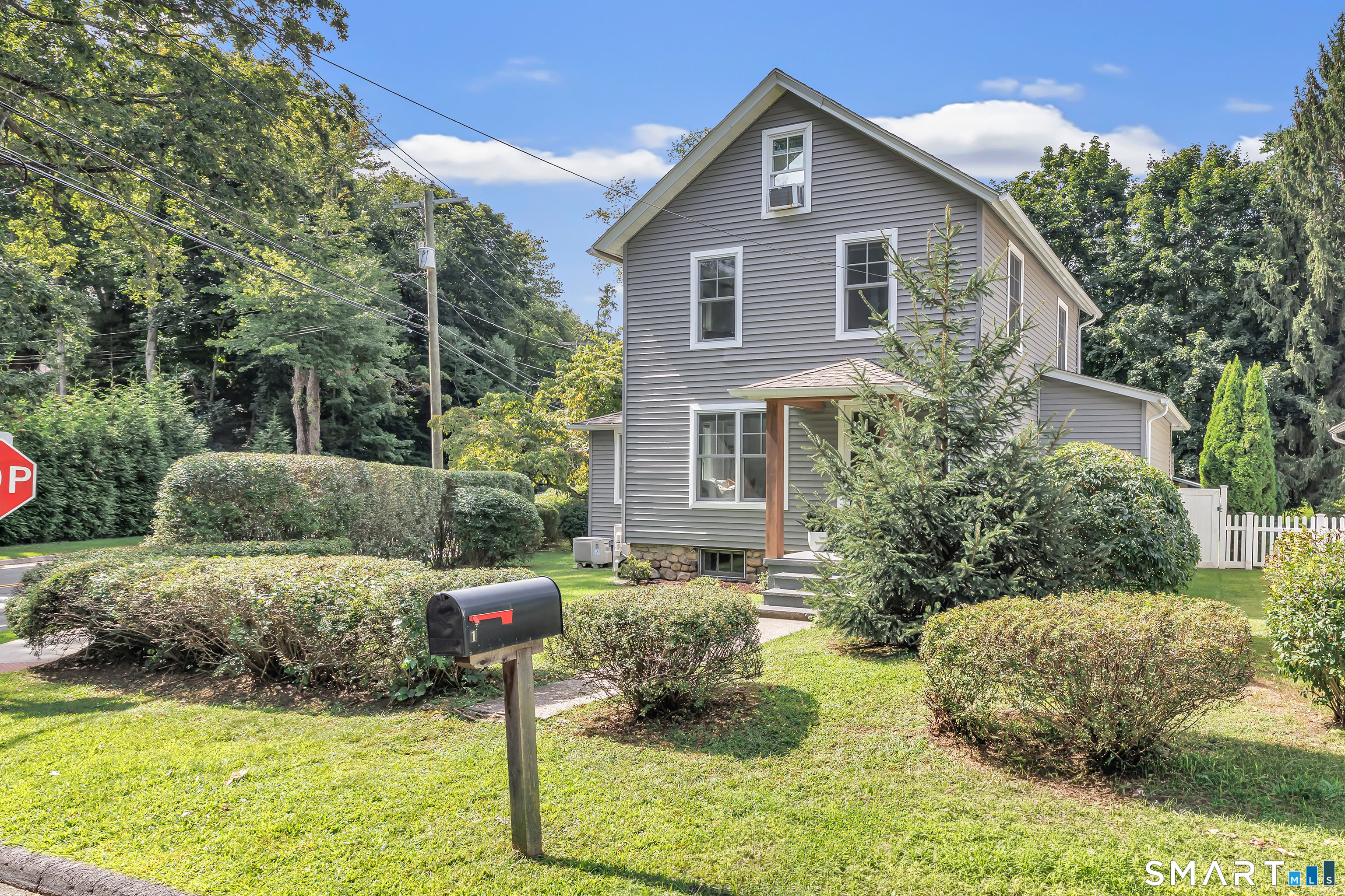 1 Maplewood Avenue, Westport, CT 06880 | For Sale at $899,000