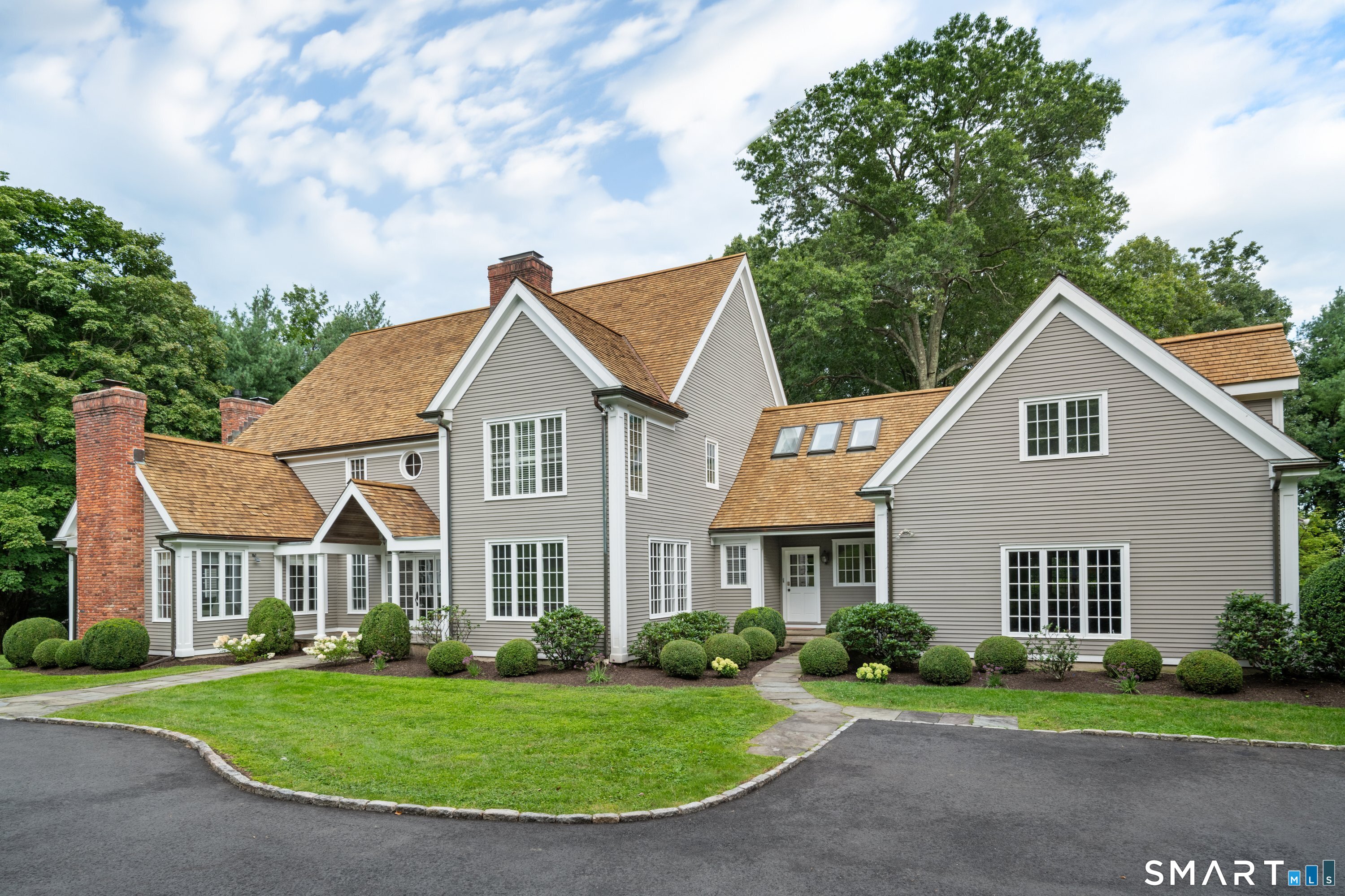 30 Soundview Farm Road, Weston, CT 06883 | For Sale at $2,000,000