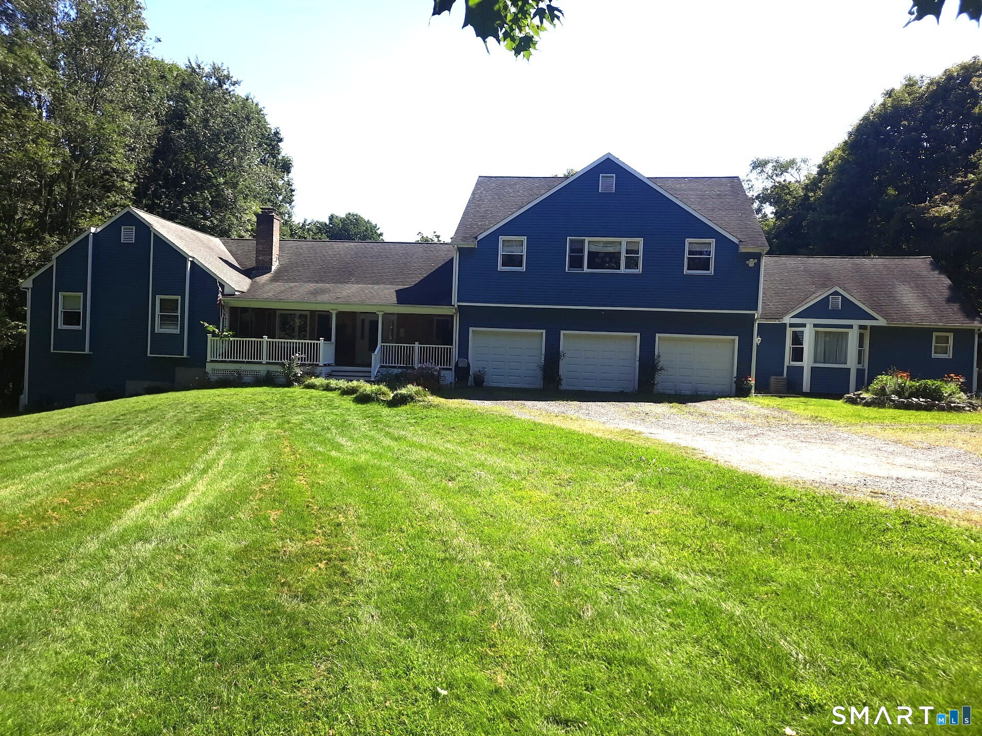 121 Picketts Ridge Road, Redding, CT 06896 | For Sale at $1,279,000