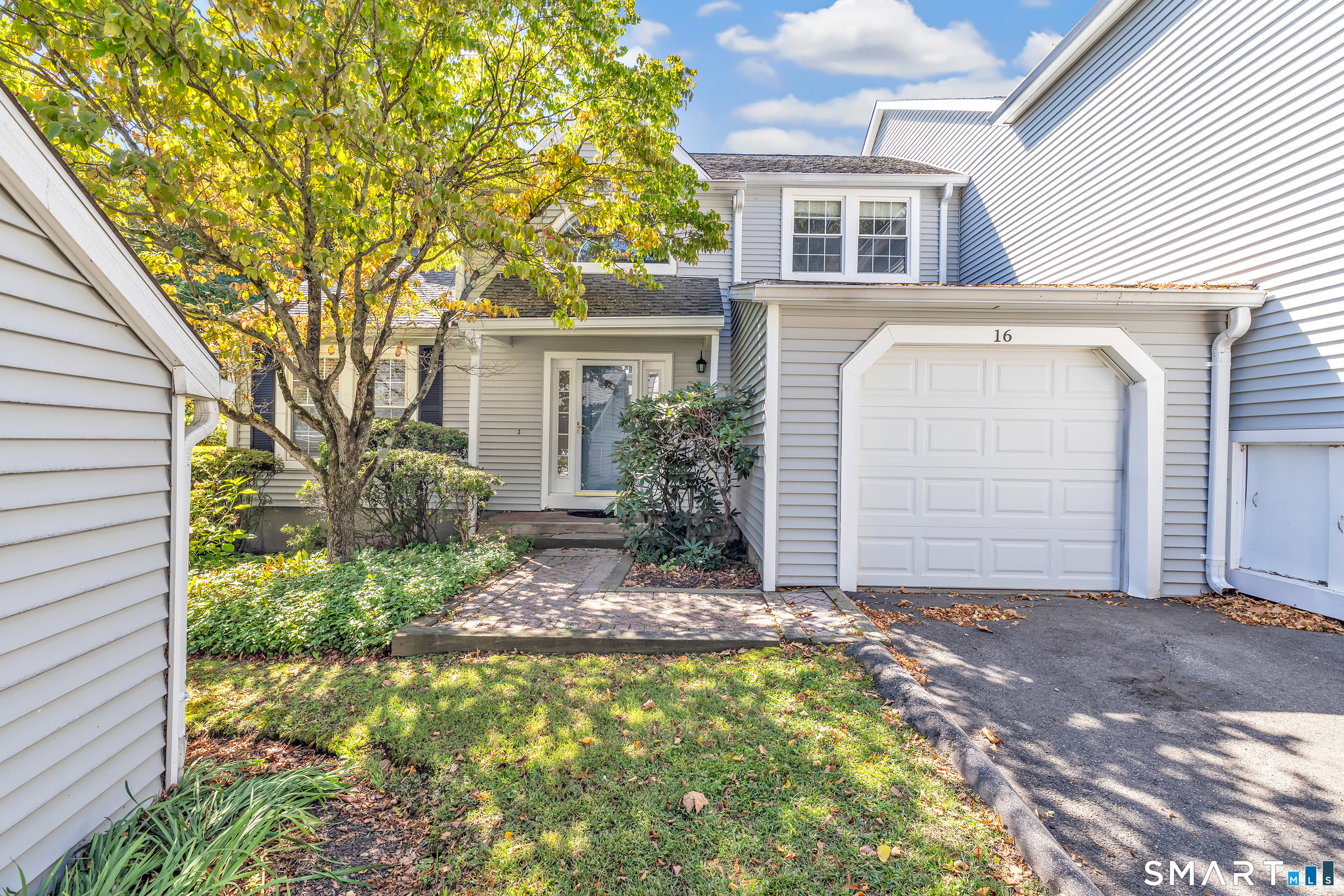 16 Rivendell Drive, 16, Shelton, CT 06484 | For Sale at $579,000