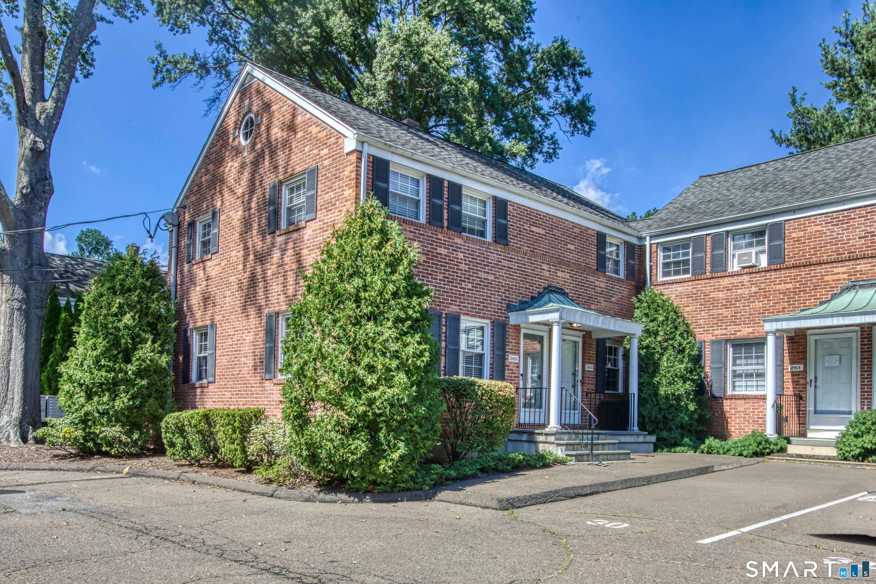 265 Bridge Street, 265, Stamford, CT 06905 | For Sale at $449,000