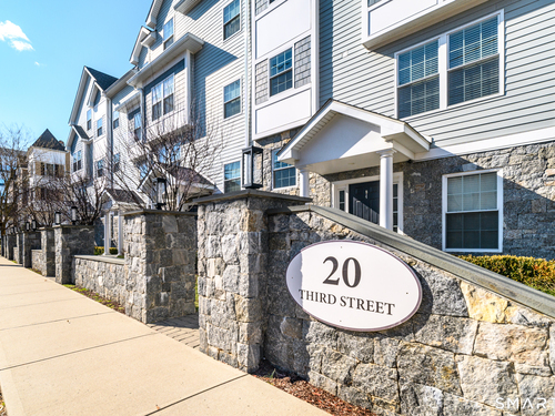  townhouse condo for sale located at 20 Third Street, 12, Stamford, CT 06905