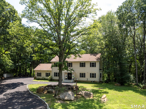  single family home for sale located at 169 North Park Avenue, Easton, CT 06612