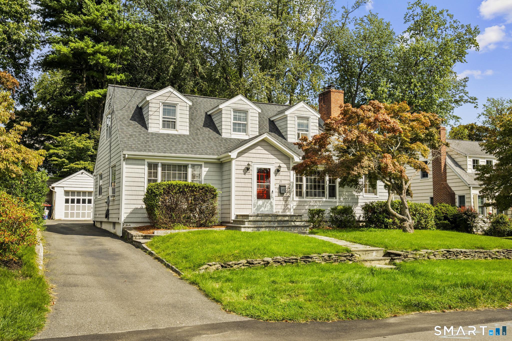25 Ludlow Manor, Norwalk, CT 06855 | For Sale at $1,100,000