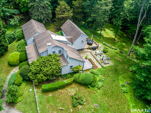  single family home for sale located at 896 Westport Road, Easton, CT 06612