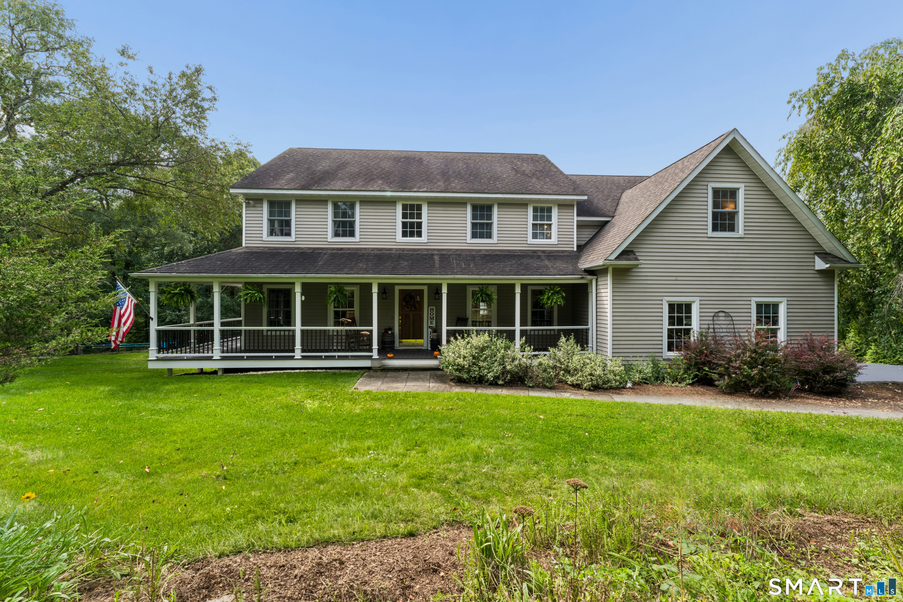 128 West King Street, Danbury, CT 06811 | For Sale at $949,900