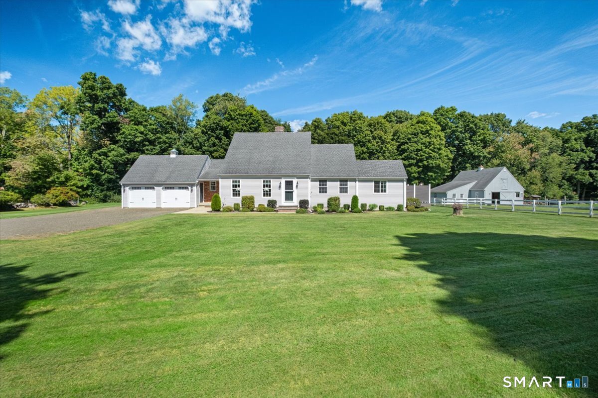 135 W King Street, Danbury, CT 06811 | For Sale at $950,000