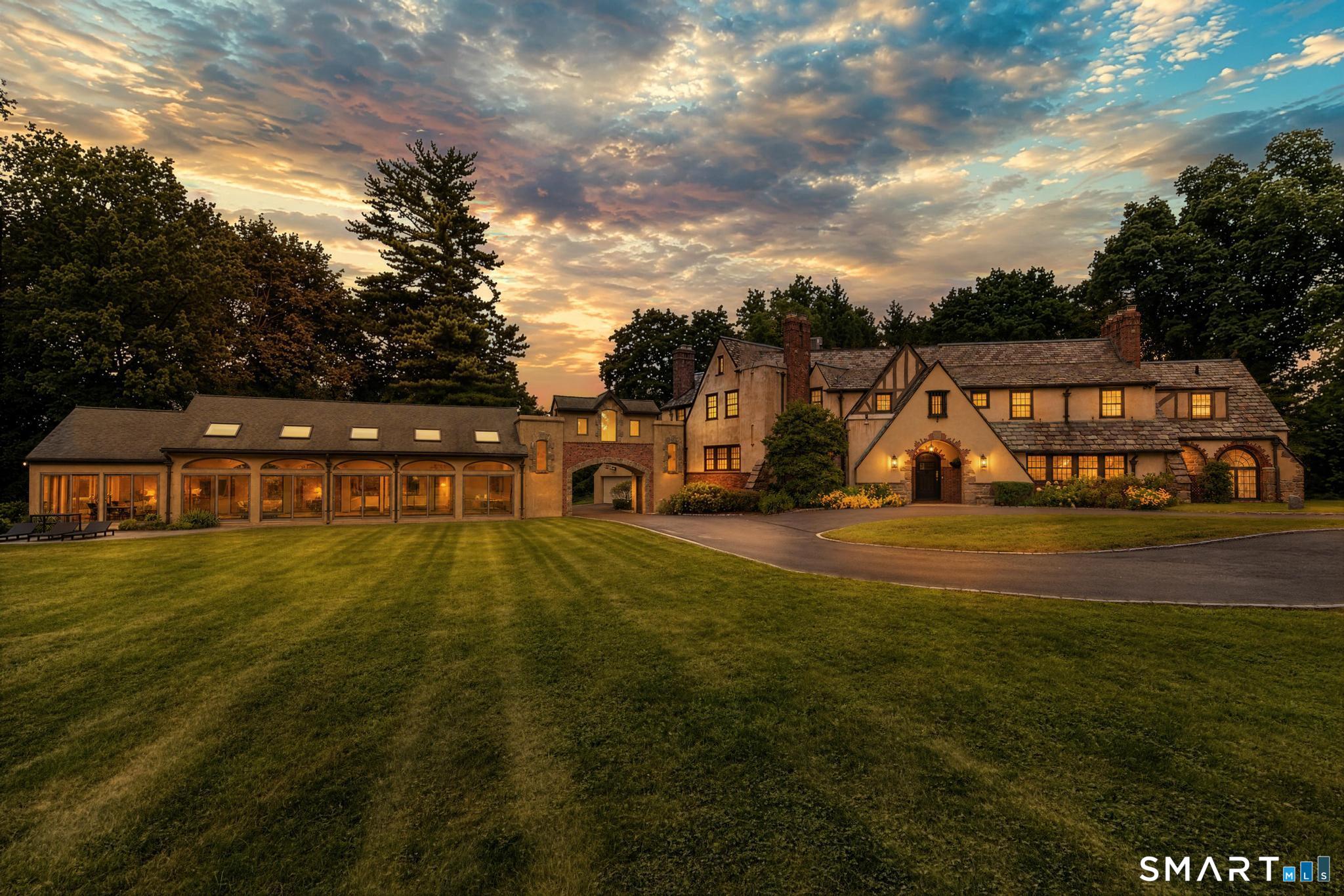 21 Calhoun Drive, Greenwich, CT 06831 | For Sale at $6,150,000