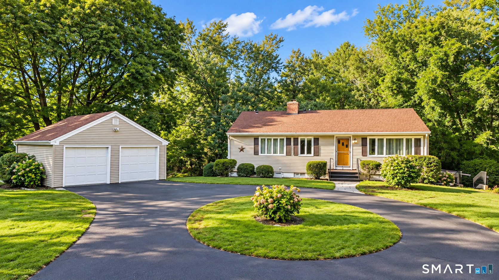 4438 Madison Avenue, Trumbull, CT 06611 | For Sale at $599,900