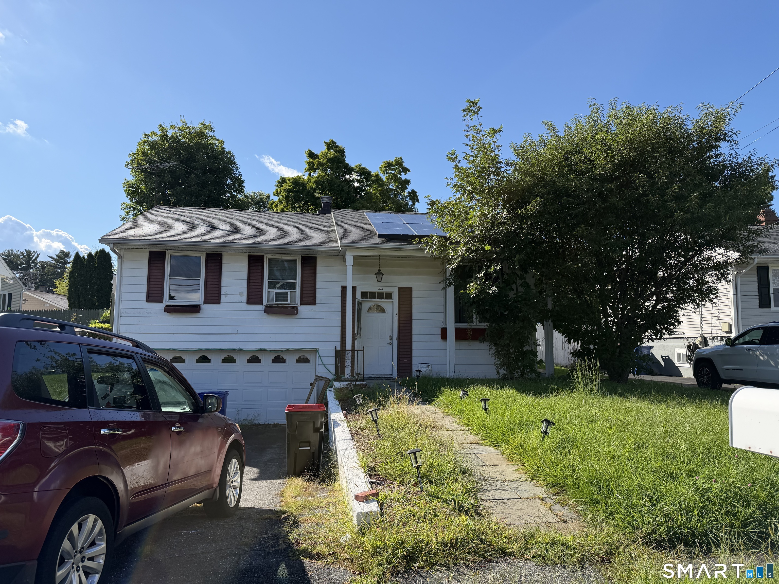 5 Quaker Road, Norwalk, CT 06854 | For Sale at $570,000
