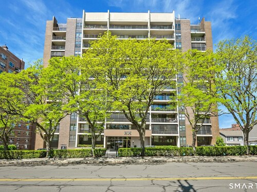  condo home for sale located at 44 Strawberry Hill Avenue, 3k, Stamford, CT 06902