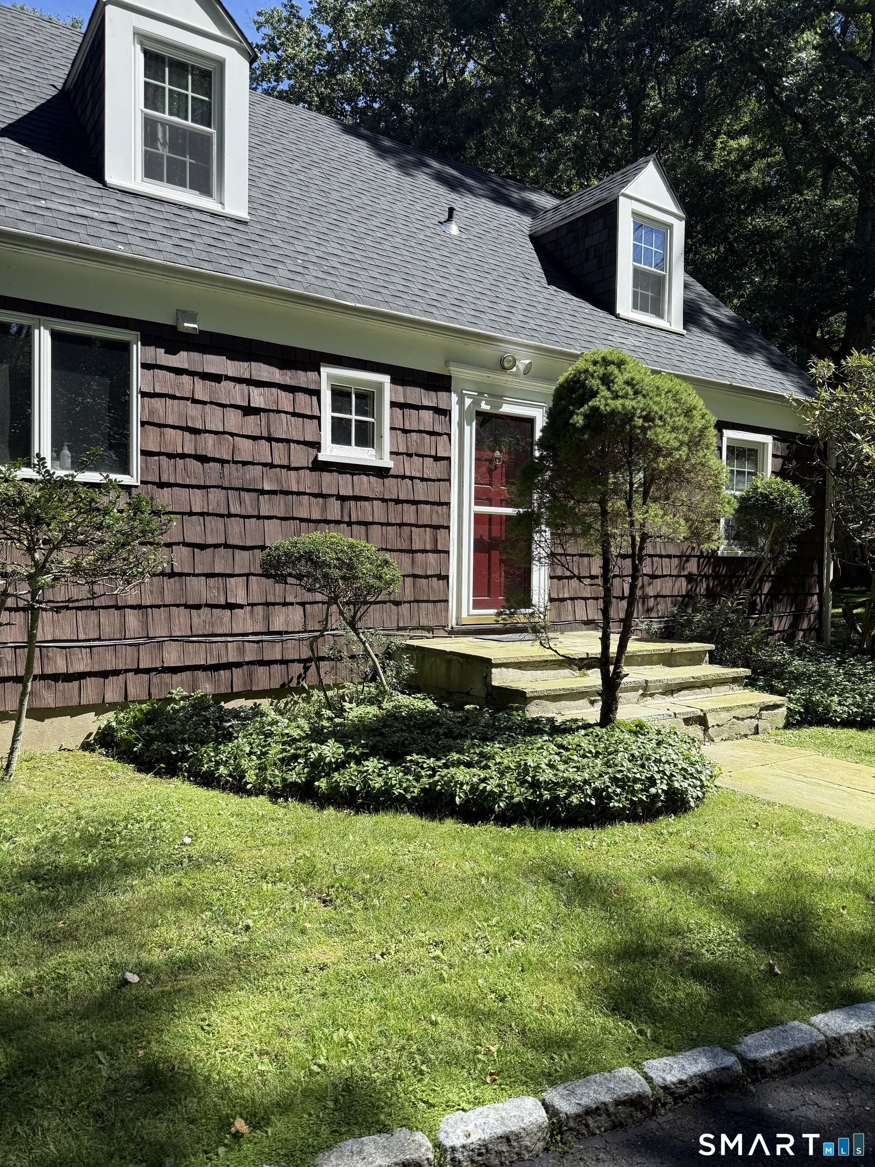 981 Rock Rimmon Road, Stamford, CT 06903 | For Sale at $750,000