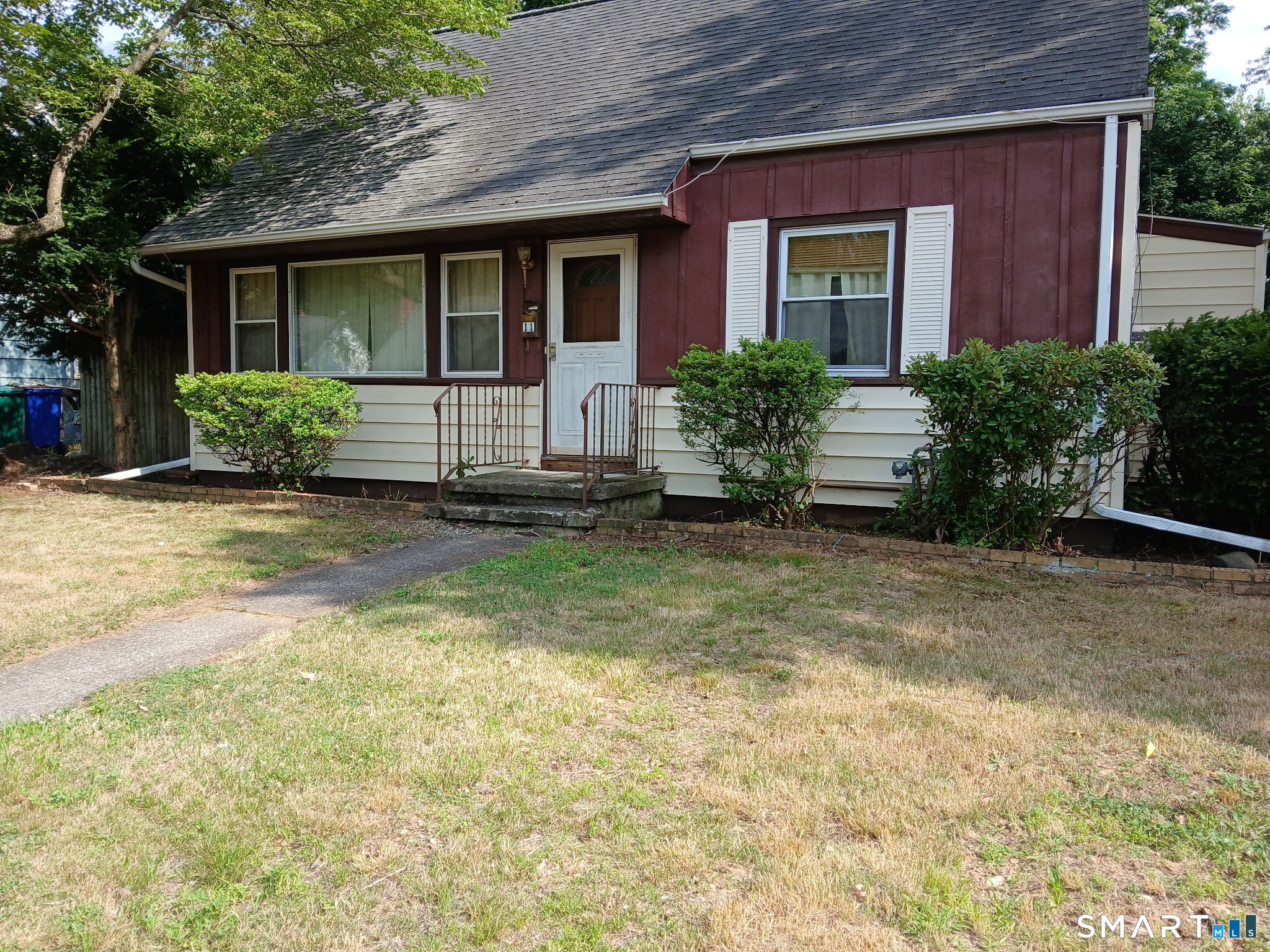 11 Cardinal Place, Stratford, CT 06614 | For Sale at $367,000