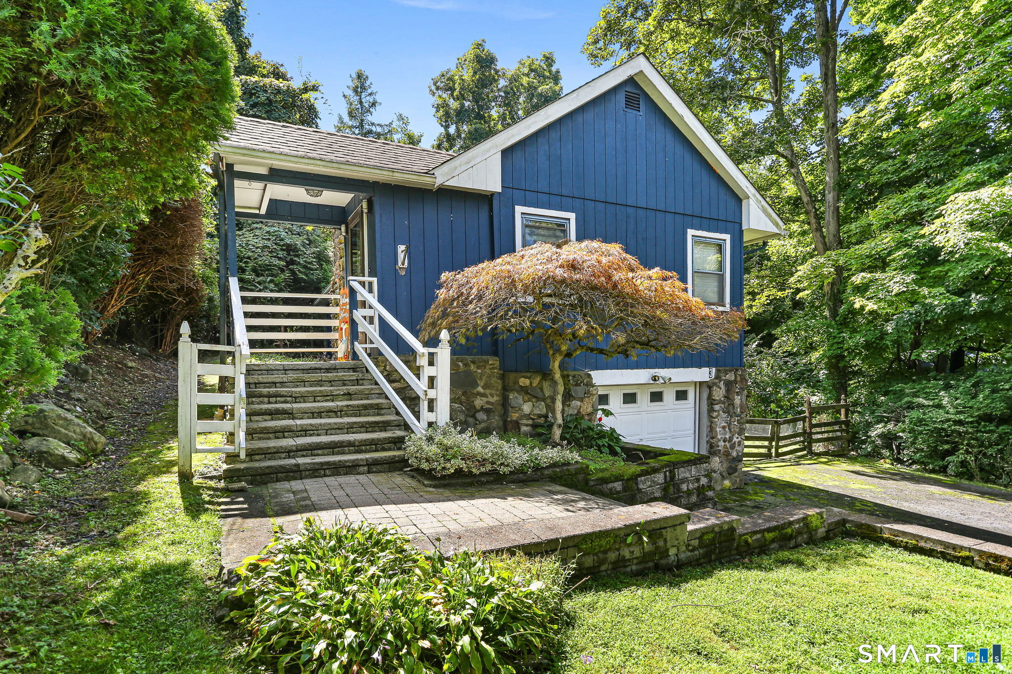 3 Auburn Road, New Fairfield, CT 06812 | For Sale at $375,000