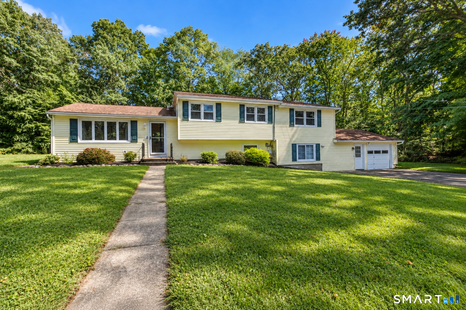 18 Arbor Road, Monroe, CT 06468 | For Sale at $639,900
