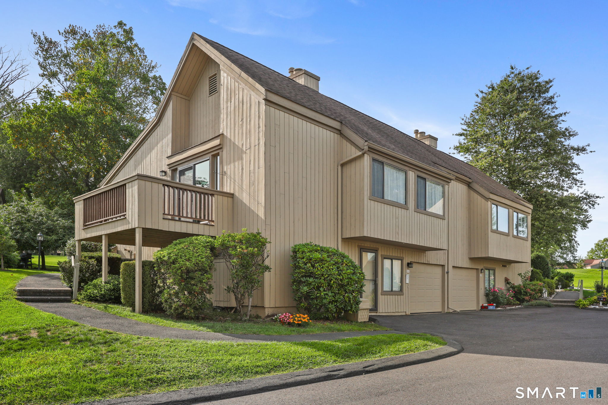 615 Cherokee Lane, a, Stratford, CT 06614 | For Sale at $574,900