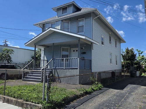  multi family home for sale located at 74-76 Hill Street, Bridgeport, CT 06606