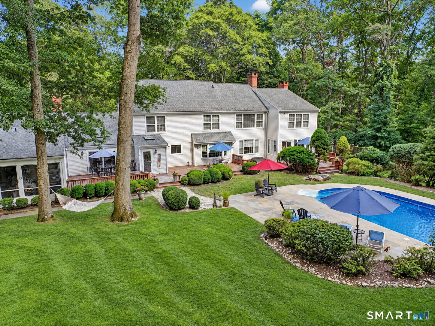 550 Wellington Drive, Fairfield, CT 06824 | For Sale at $1,925,000