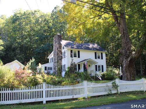 Antique single family home for sale located at 248 Simpaug Turnpike, Redding, CT 06896