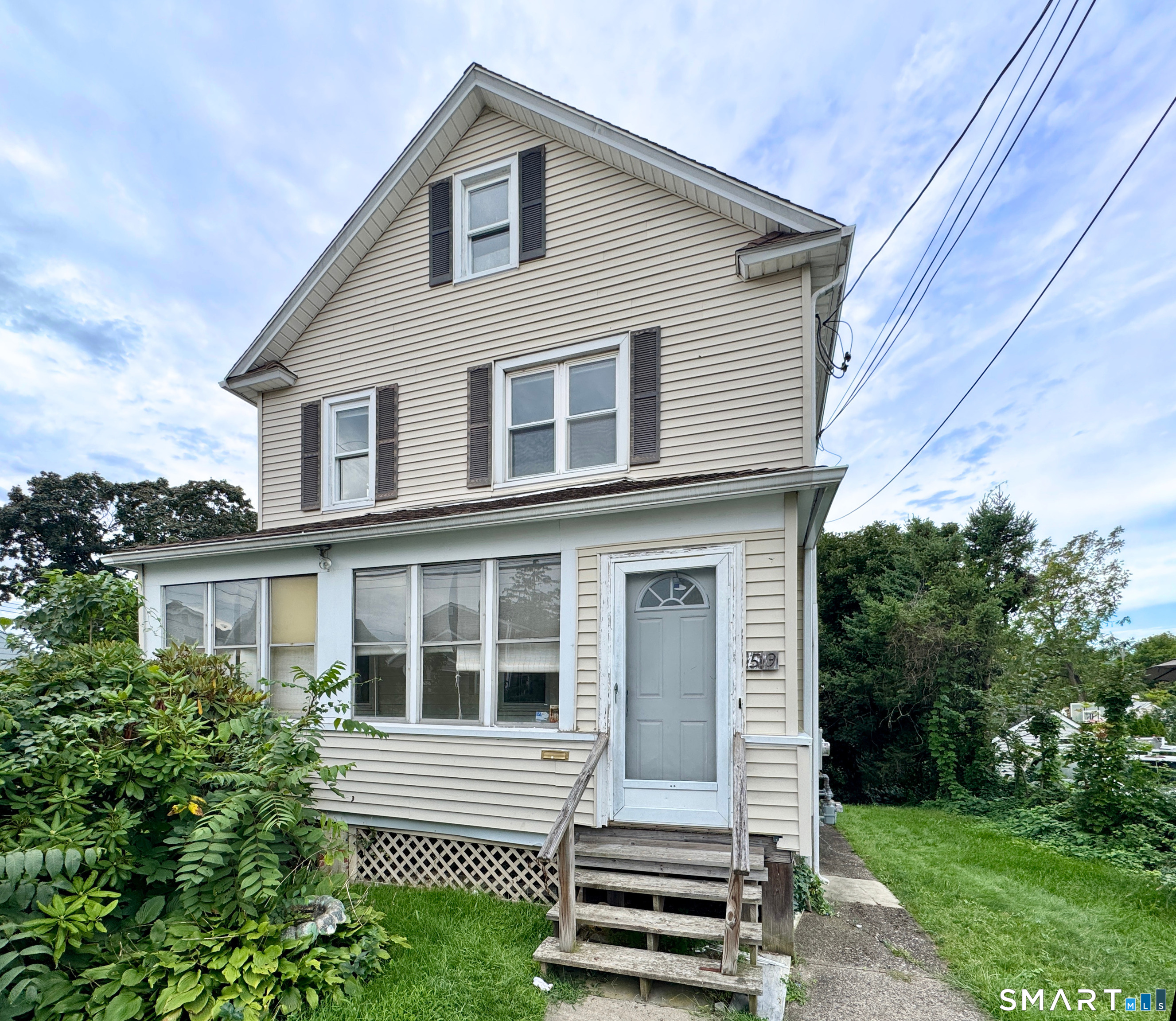 59 Horton Street, Stamford, CT 06902 | For Sale at $585,000