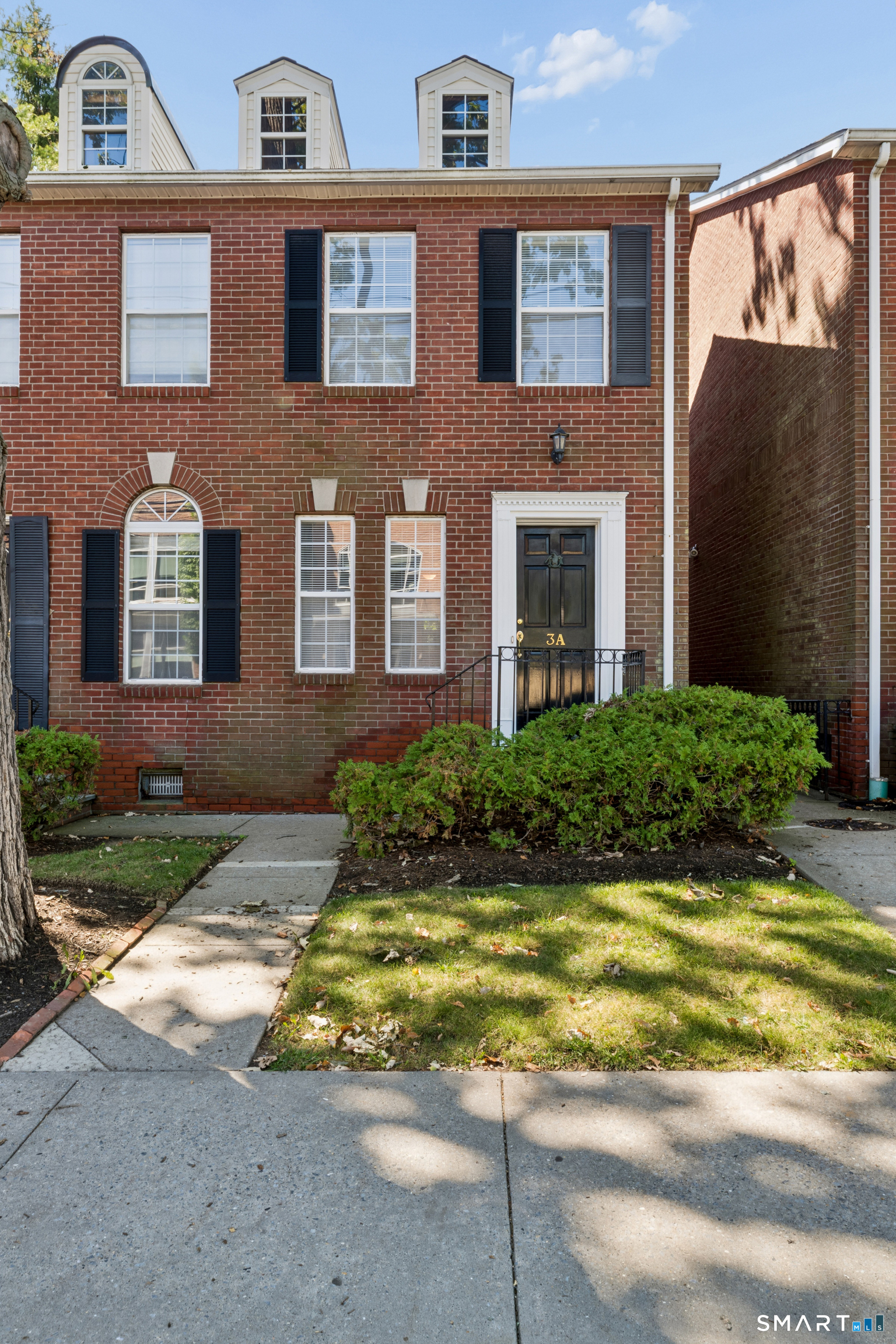 1080 Bedford Street, 3a, Stamford, CT 06905 | For Sale at $368,000