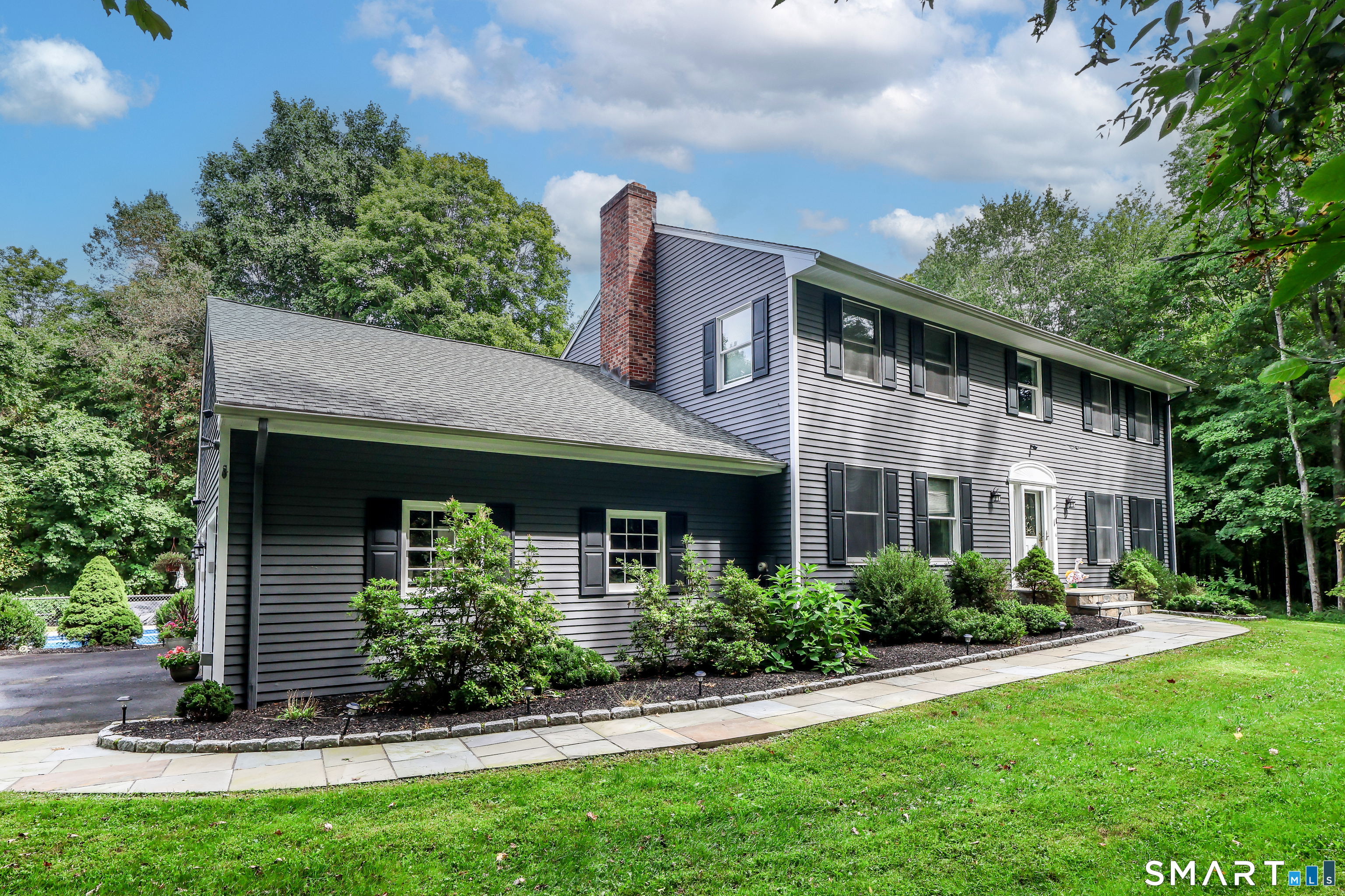 33 Brookwood Drive, Newtown, CT 06470 | For Sale at $748,000
