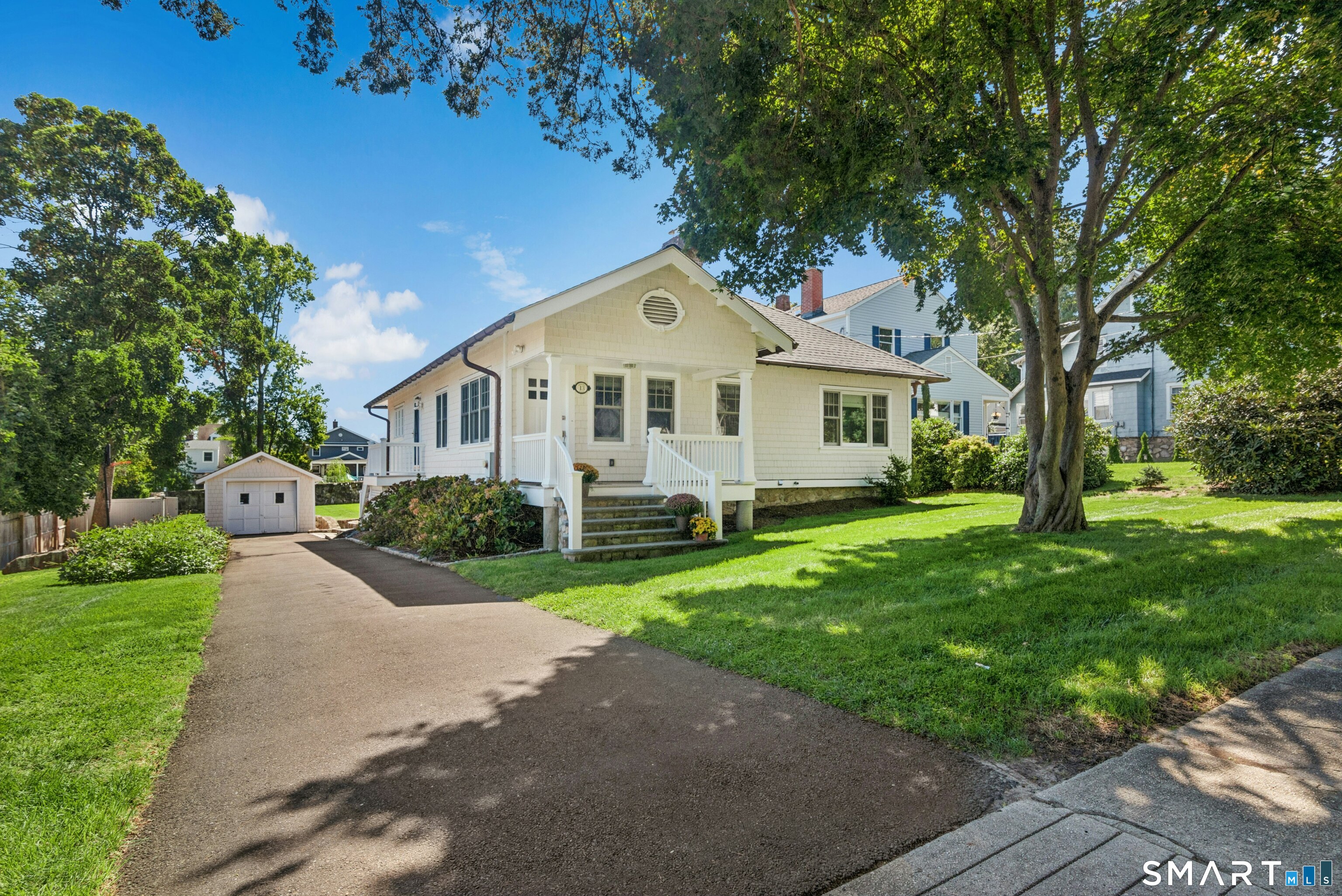 13 Chestnut Street, Darien, CT 06820 | For Sale at $1,895,000
