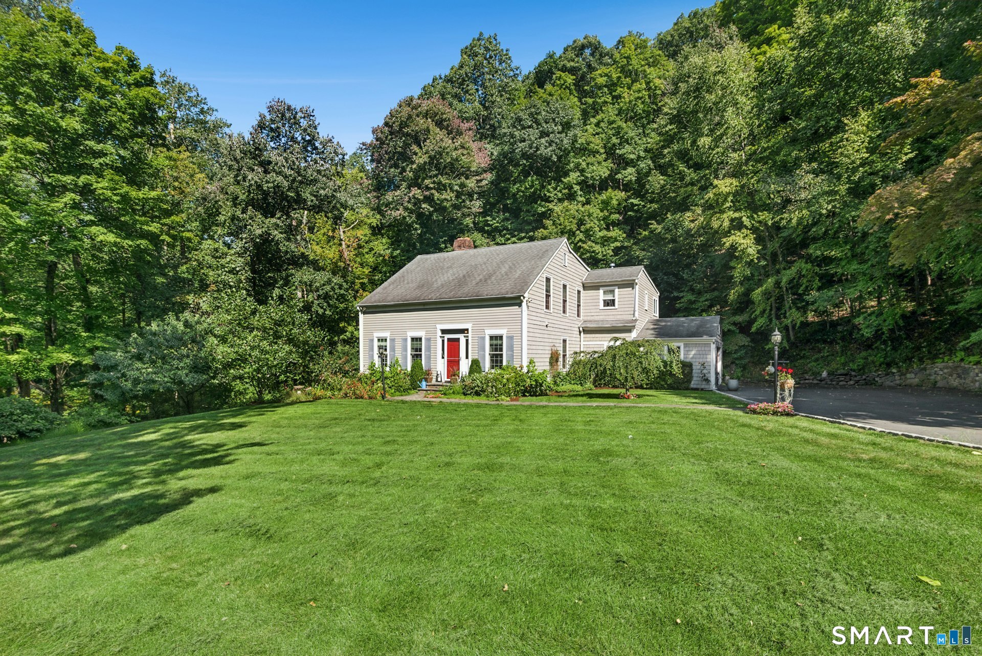 9 Teachers Ridge Road, Newtown, CT 06482 | For Sale at $728,900