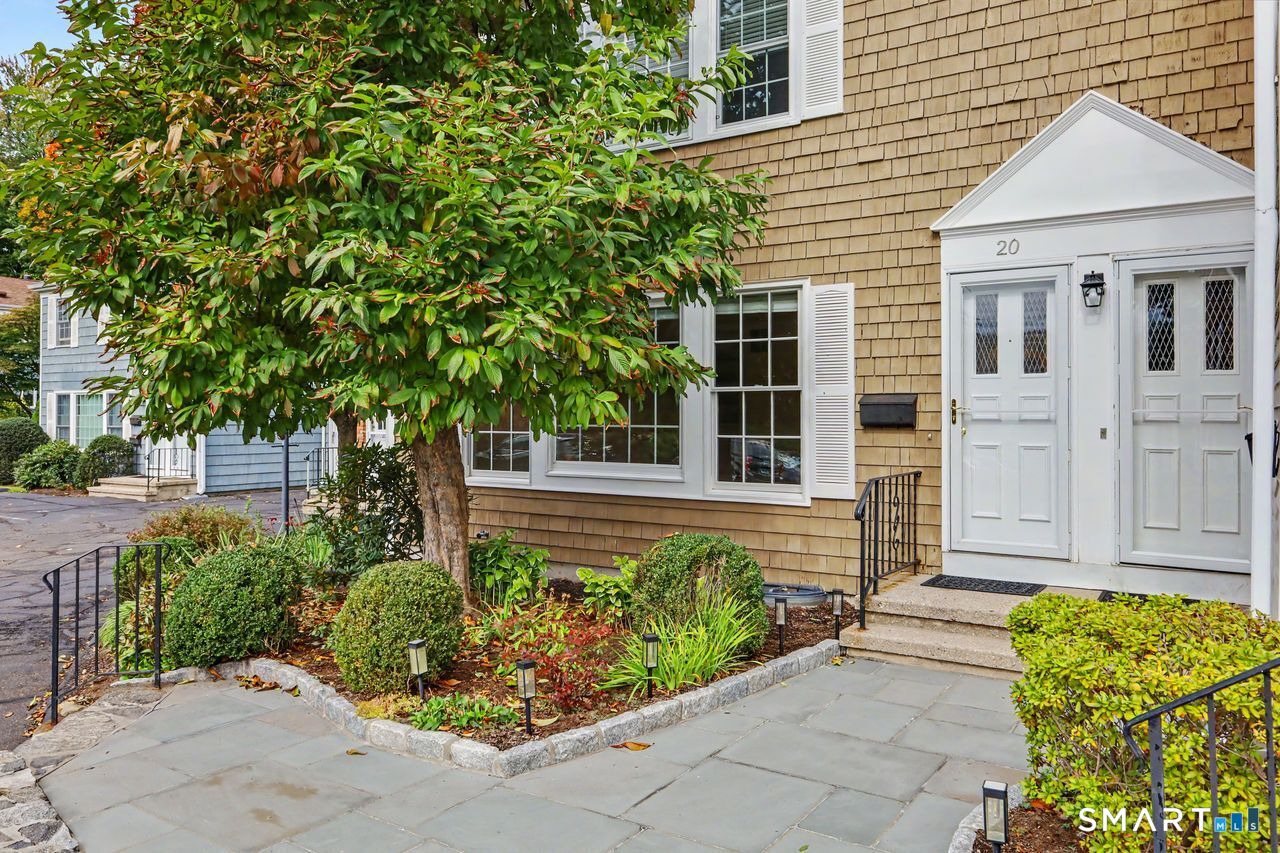 102 Valley Road, 20, Greenwich, CT 06807 | For Sale at $775,000