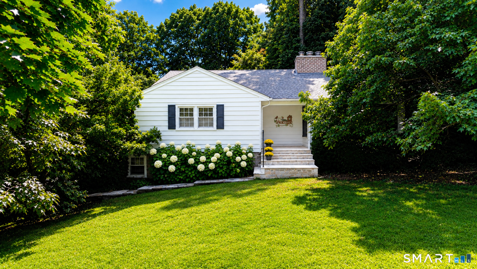 10 Blackberry Lane, Norwalk, CT 06850 | For Sale at $849,500