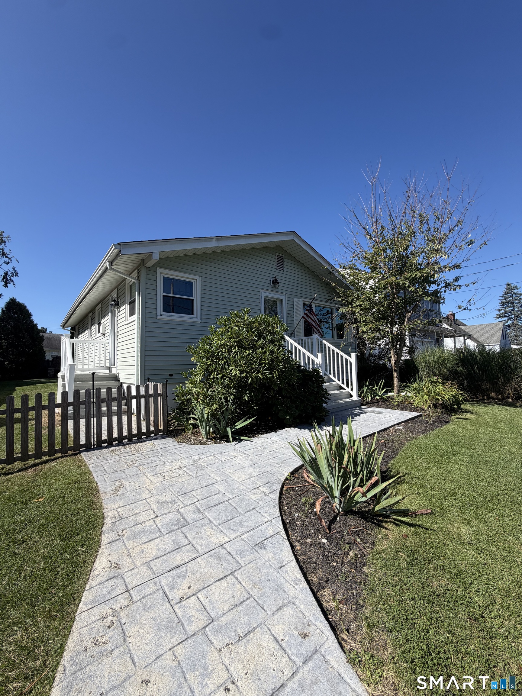 20 Summit Avenue, Shelton, CT 06484 | For Sale at $429,000