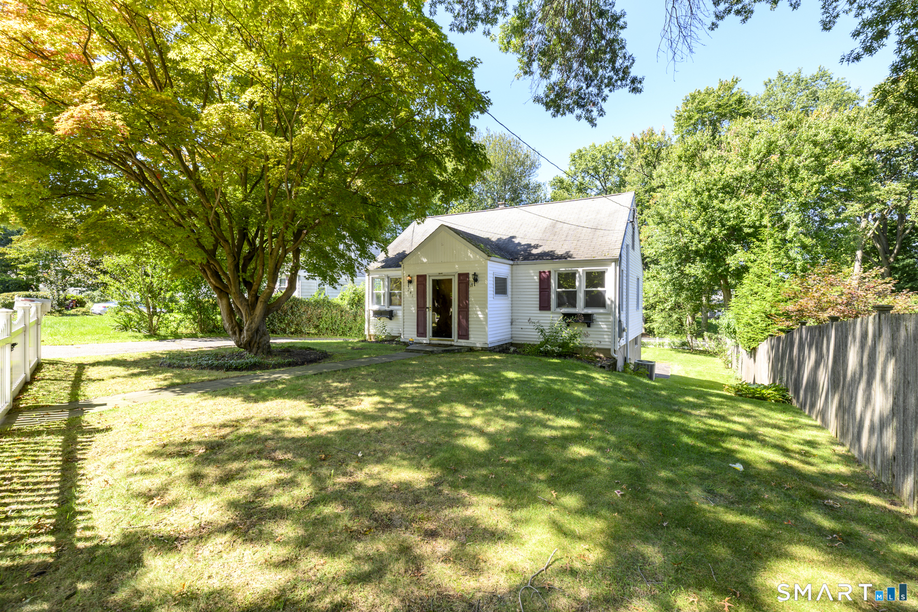 241 Strawberry Hill Avenue, Norwalk, CT 06851 | For Sale at $569,000