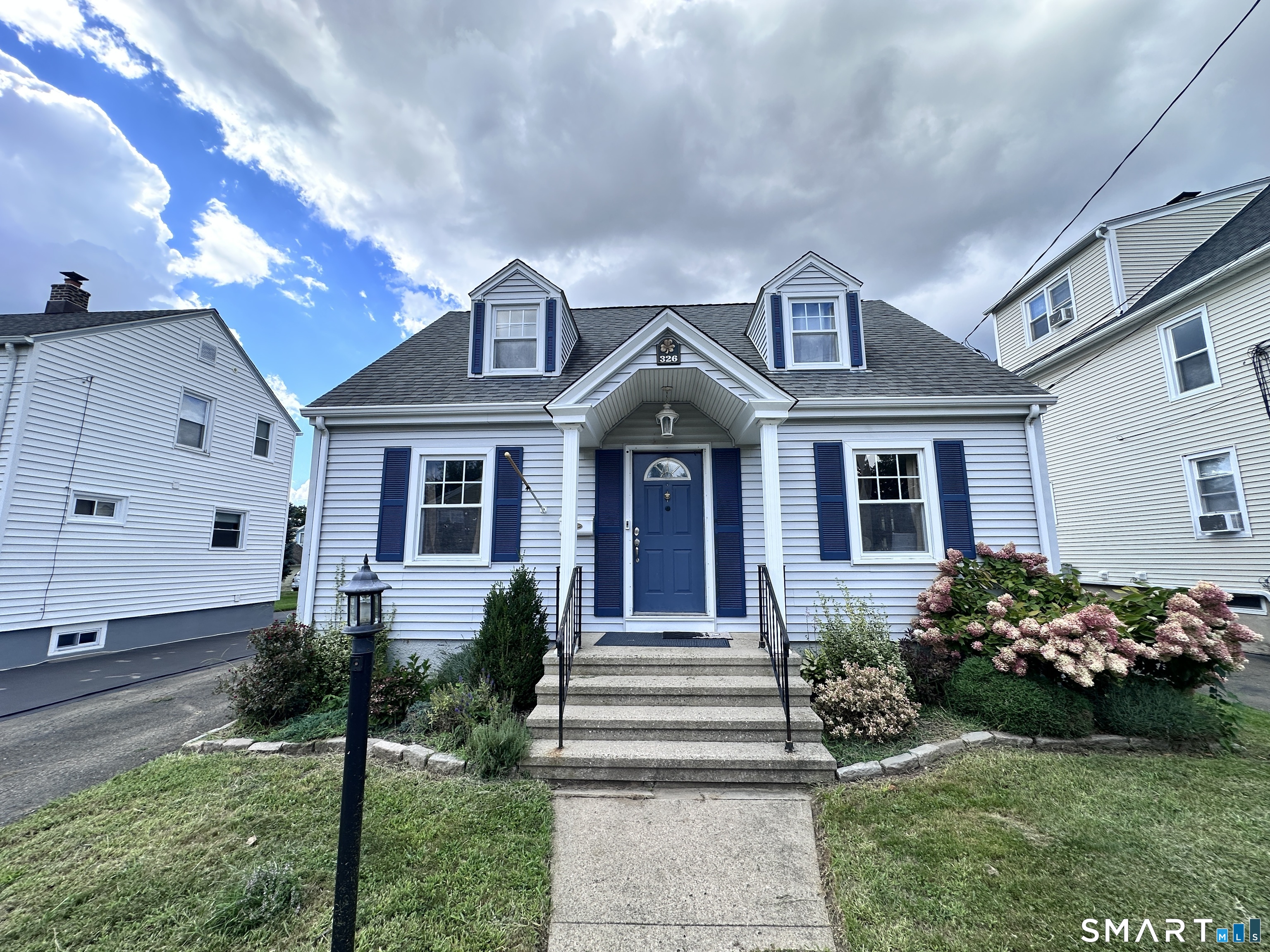 326 Burritt Avenue, Stratford, CT 06615 | For Sale at $369,000