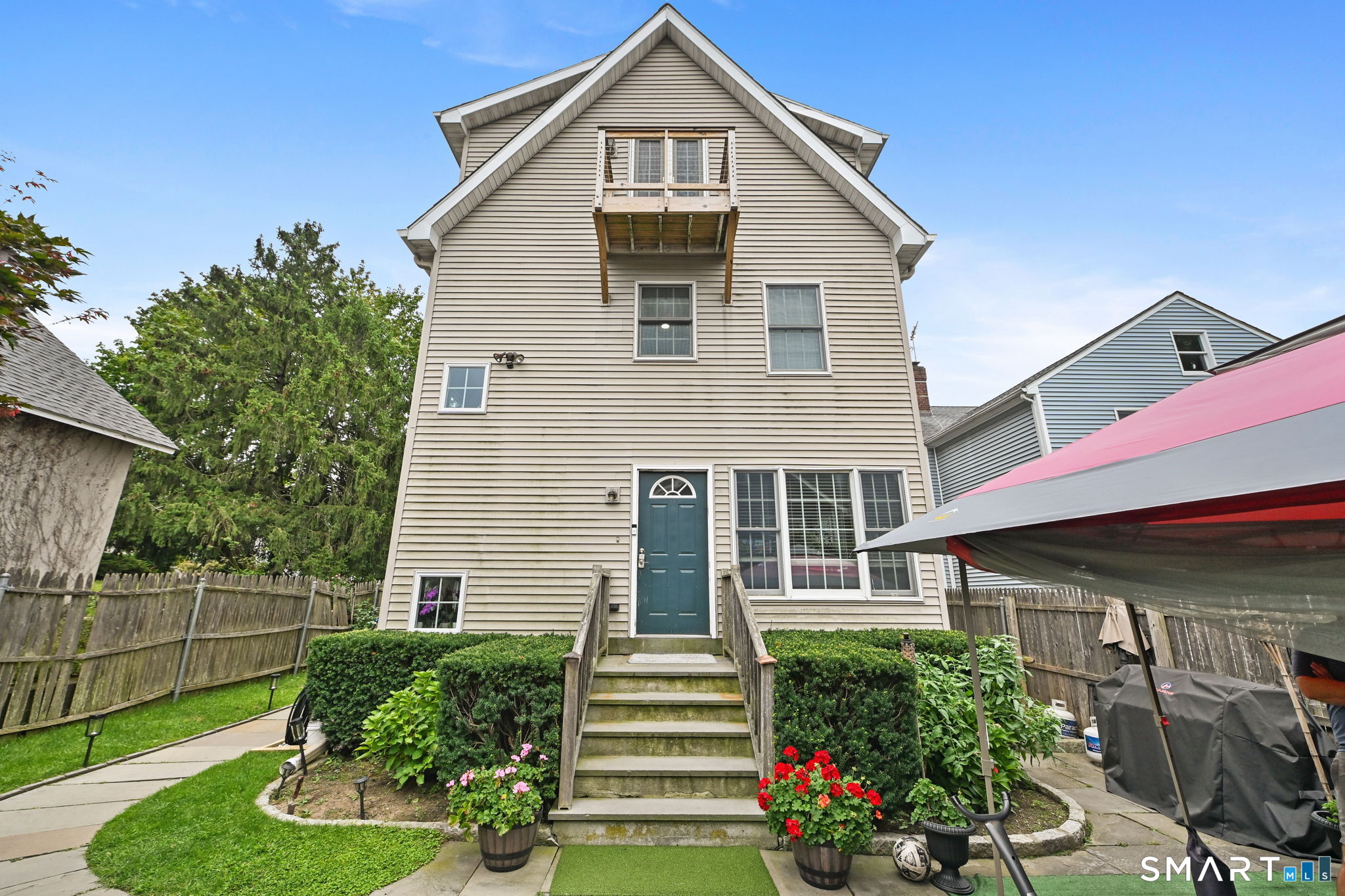 115 Pine Street, Greenwich, CT 06830 | For Sale at $1,235,000