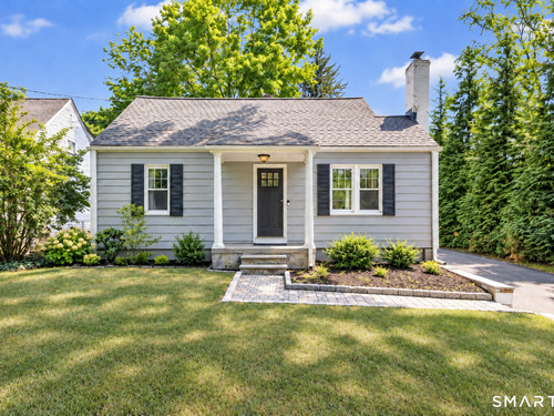  single family home for sale located at 2082 Stratfield Road, Fairfield, CT 06825