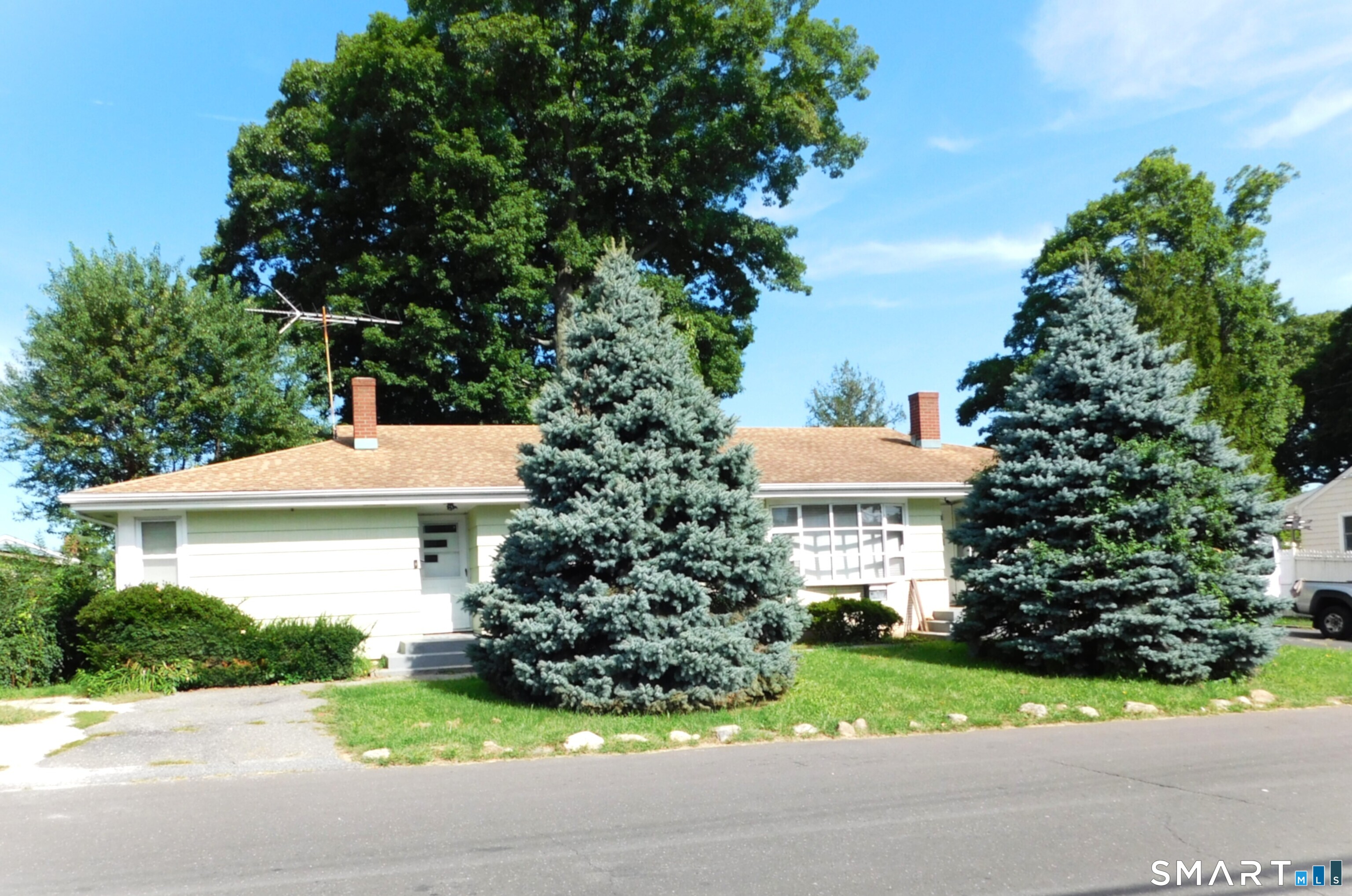 234 Queen Street, Bridgeport, CT 06606 | For Sale at $539,900