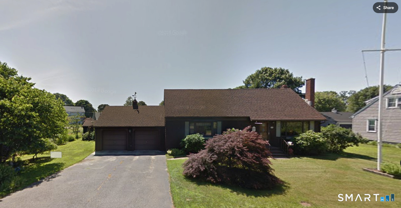 559 Oak Bluff Avenue, Stratford, CT 06615 | For Sale at $600,000