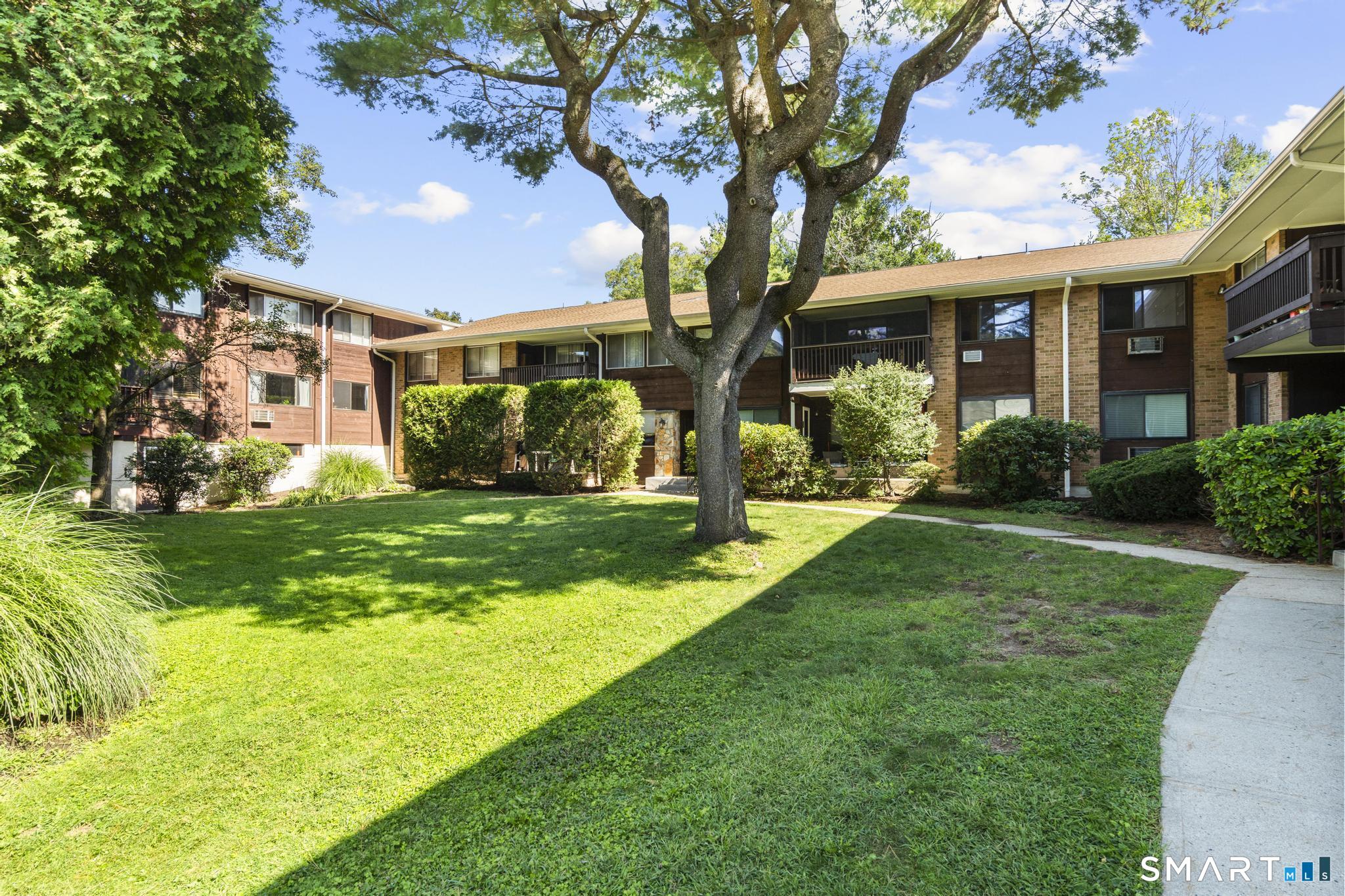154 Cold Spring Road, 3, Stamford, CT 06905 | For Sale at $324,900