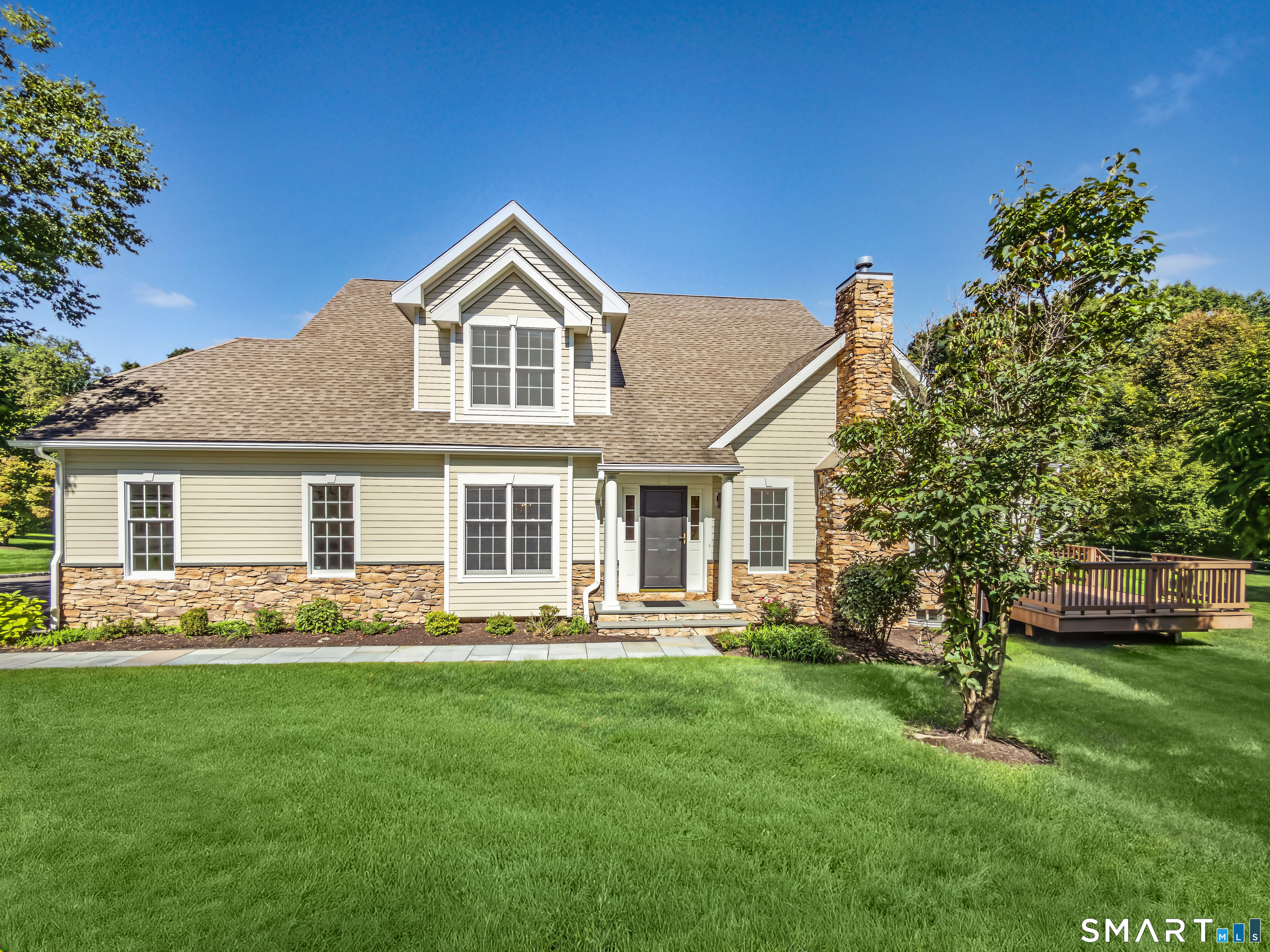 638 Danbury Road, 37, Ridgefield, CT 06877 | For Sale at $1,050,000