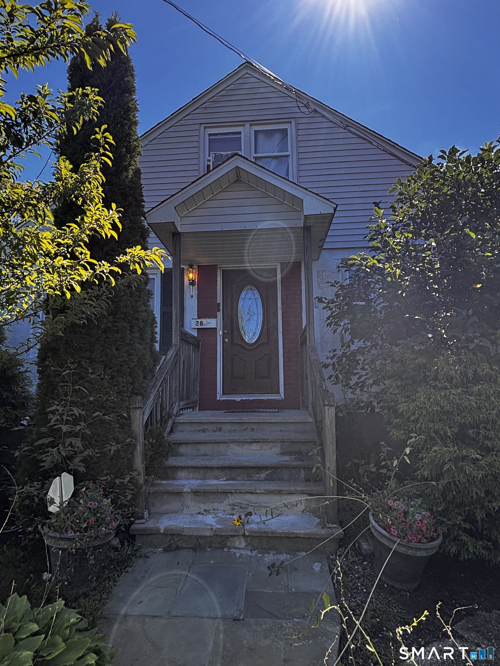 285 Charles Street, Bridgeport, CT 06606 | For Sale at $425,000