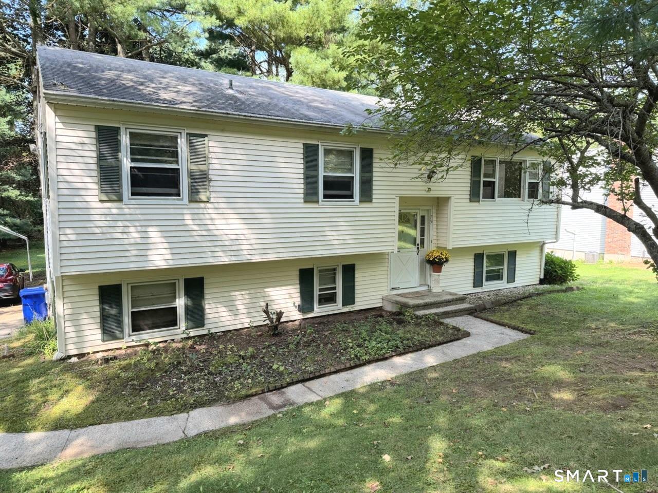 75 Starrs Plain Road, Danbury, CT 06810 | For Sale at $569,900