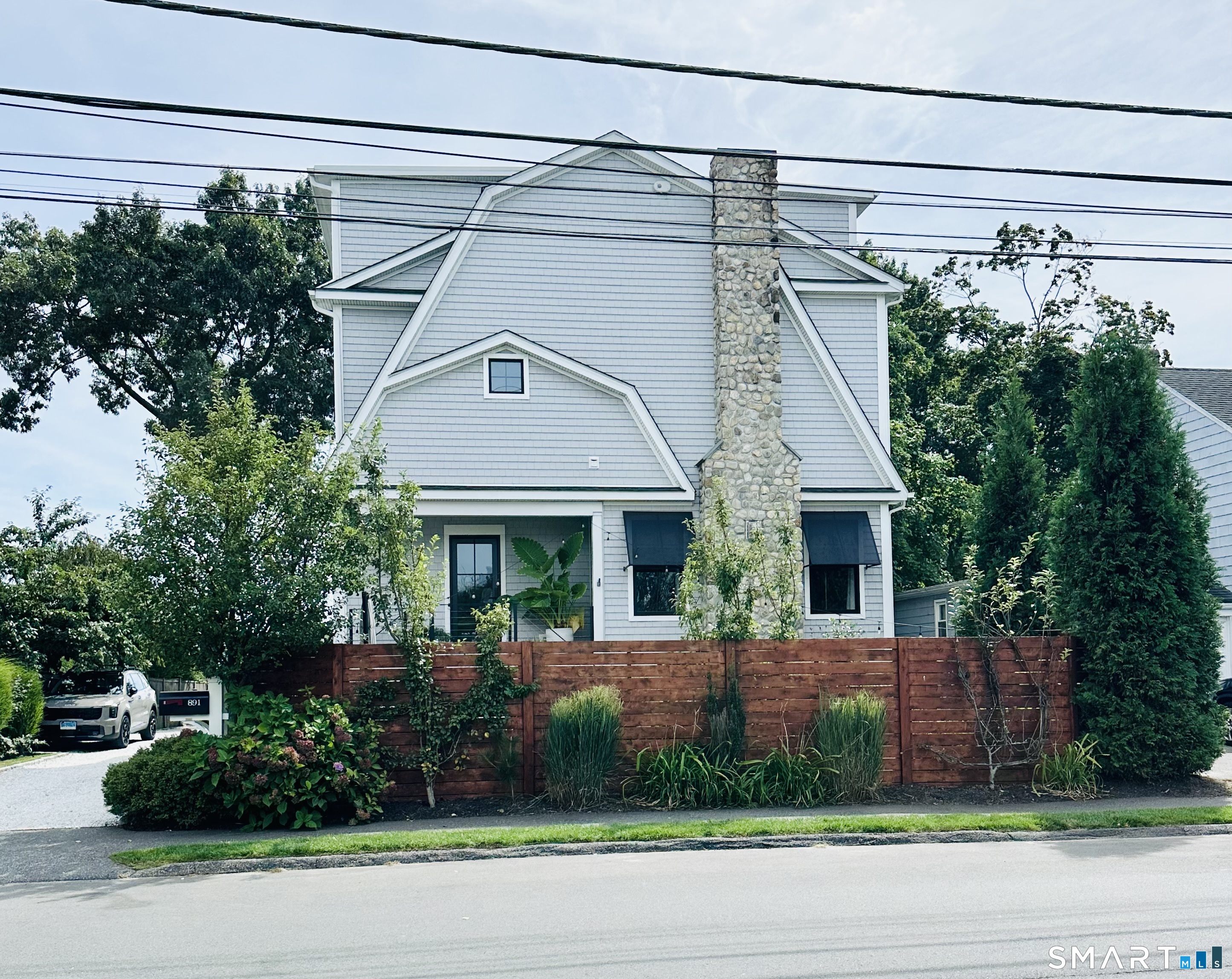 891 Oldfield Road, Fairfield, CT 06824 | For Sale at $1,595,000