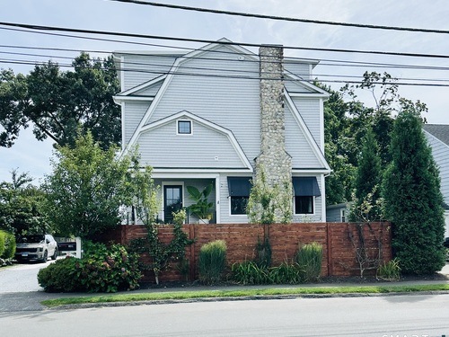  condo home for sale located at 891 Oldfield Road, Fairfield, CT 06824