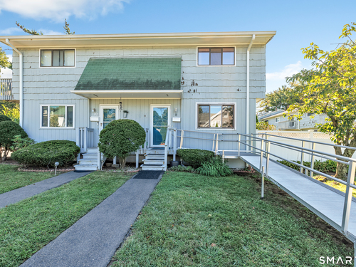  townhouse condo for sale located at 8 Patterson Avenue, Stratford, CT 06614